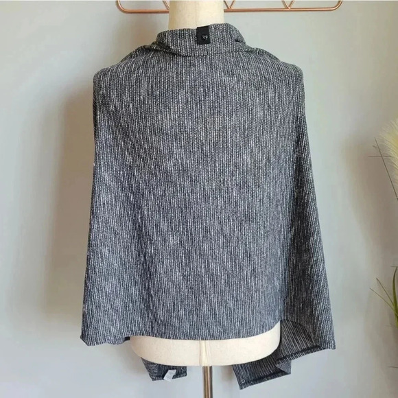 Lululemon, Vinyasa Scarf Coco Pique Black White Customizable Snap Knit Wrap - Picture 10 of 13